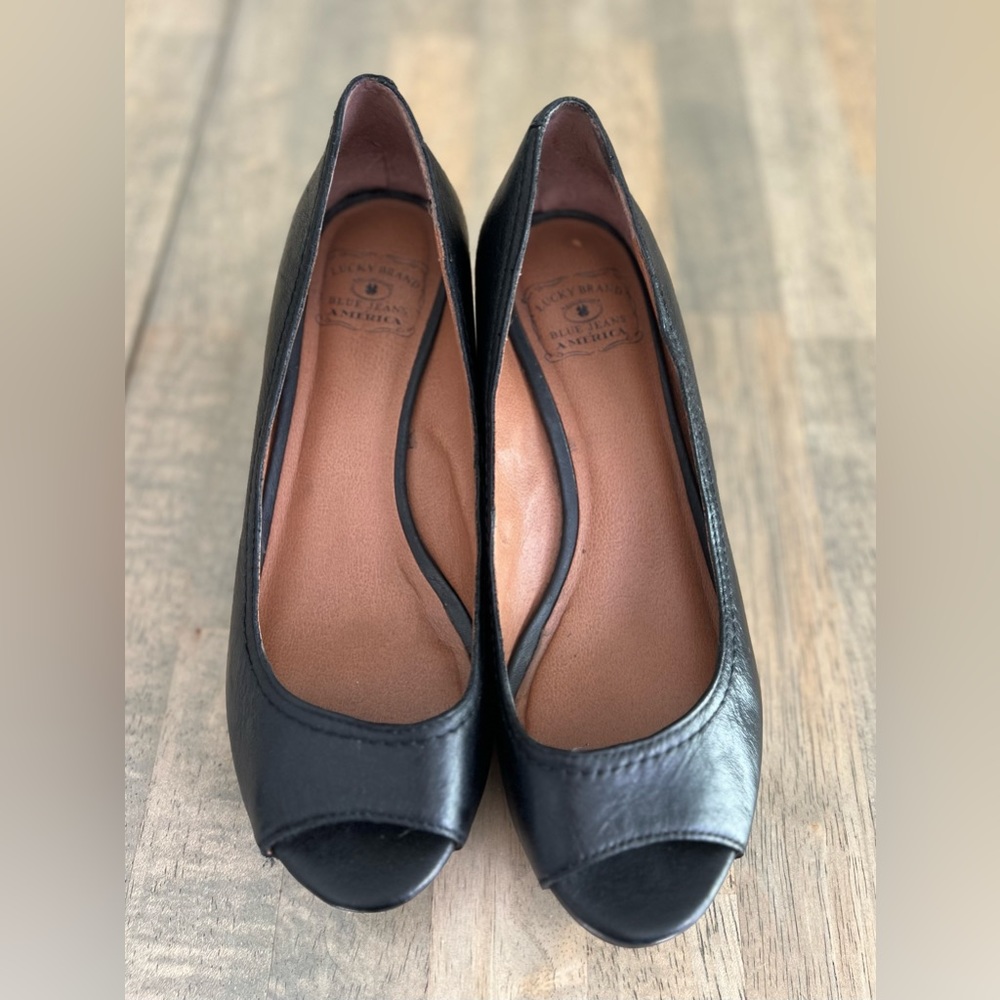 Lucky brand wedges with open toe. Size 7